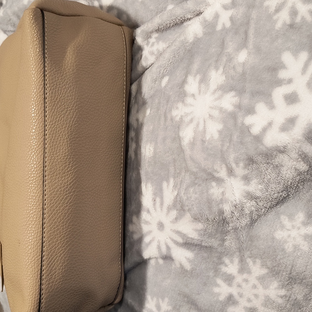Steve Madden B Barker bag in Sand, removable pouch, Twilley, sueded lining, NWT - Picture 3 of 10